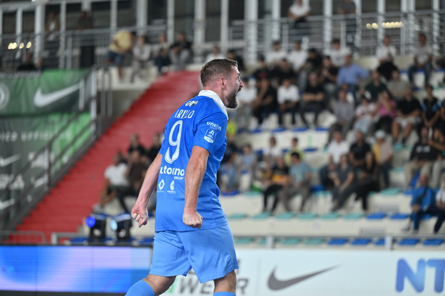 Clamoroso al PalaVesuvio: il Napoli Futsal ne fa 10