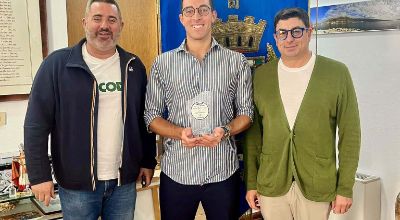 Volley: Luca Rossini premiato al Comune di Formia