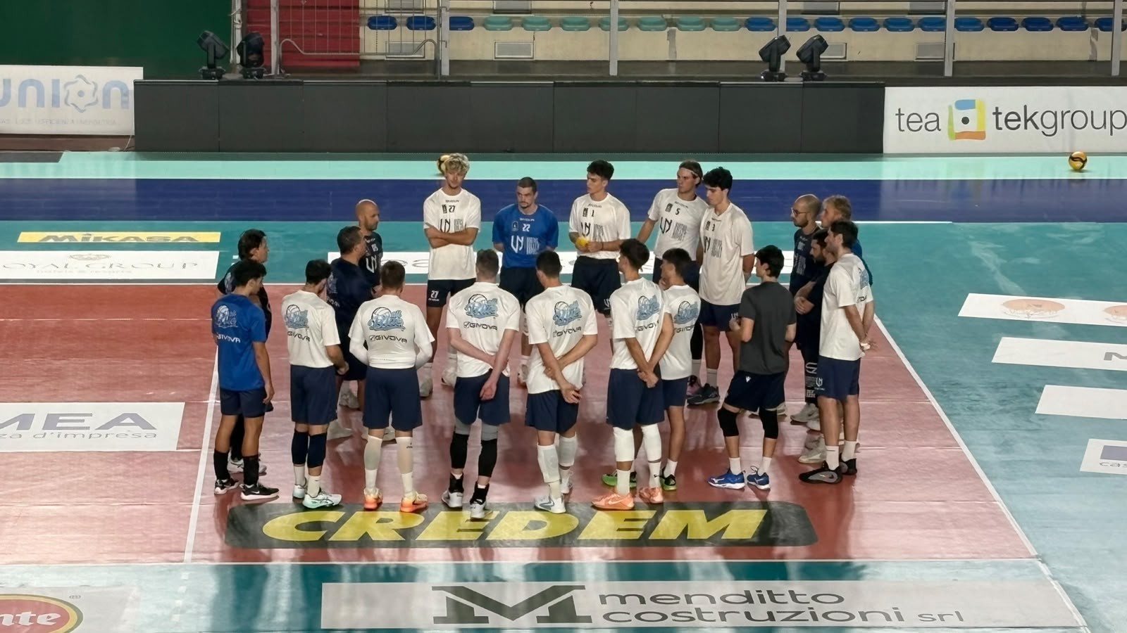 Volley, Union Napoli: esordio stagionale al PalaVesuvio